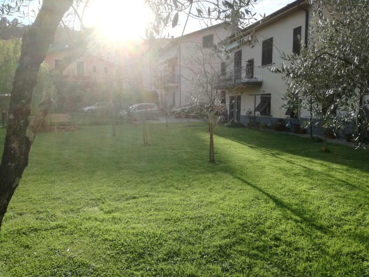 Piano di Follo B&B La Damigiana Fioi מראה חיצוני תמונה