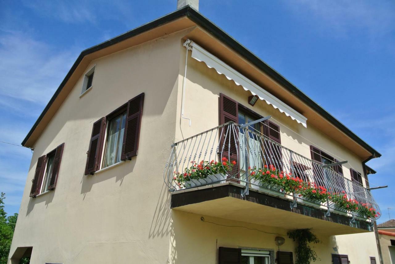 Piano di Follo B&B La Damigiana Fioi מראה חיצוני תמונה